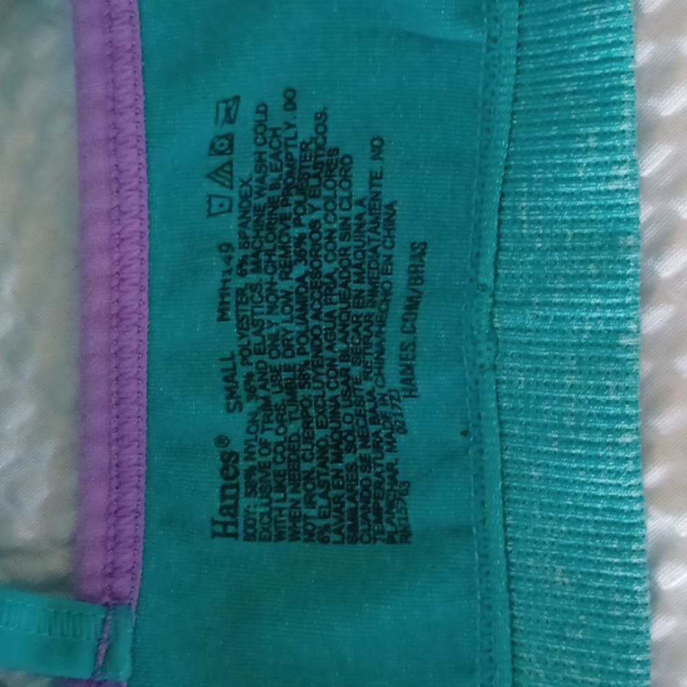 ☀️Bundle of 3 Size Small Sports Bras - Picture 10 of 10